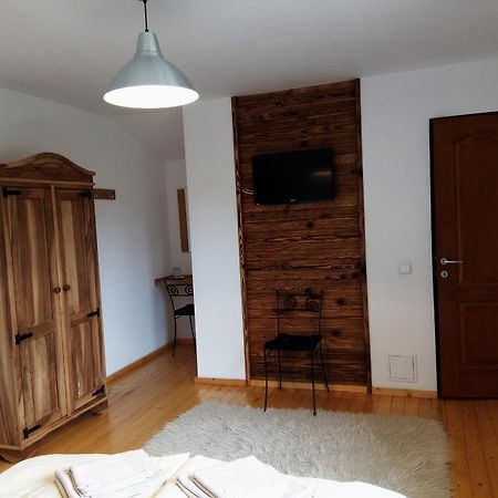 Landhaus Bed&Breakfast Viseu de Sus Bagian luar foto