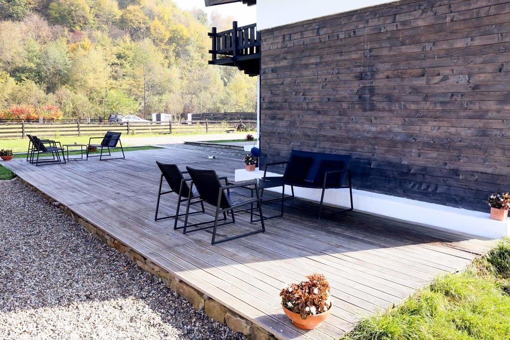 Landhaus Bed&Breakfast Viseu de Sus Bagian luar foto